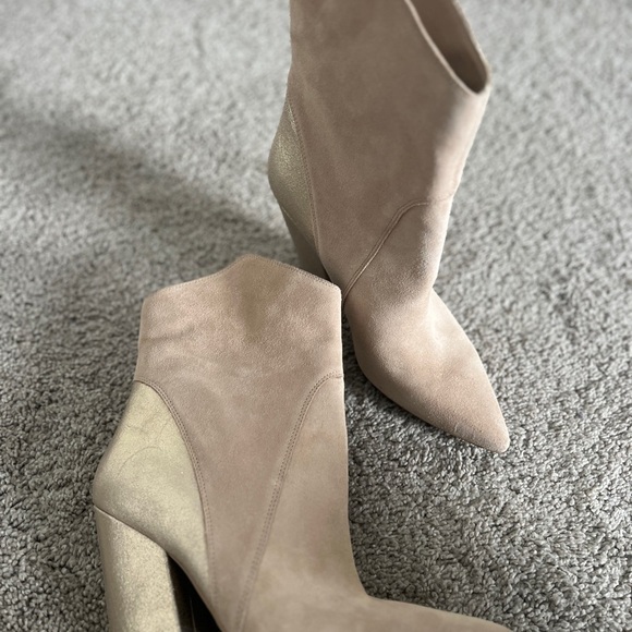 NEW Blogger Favorite DOLCE VITA nestly boot in dune multi suede - Picture 12 of 12